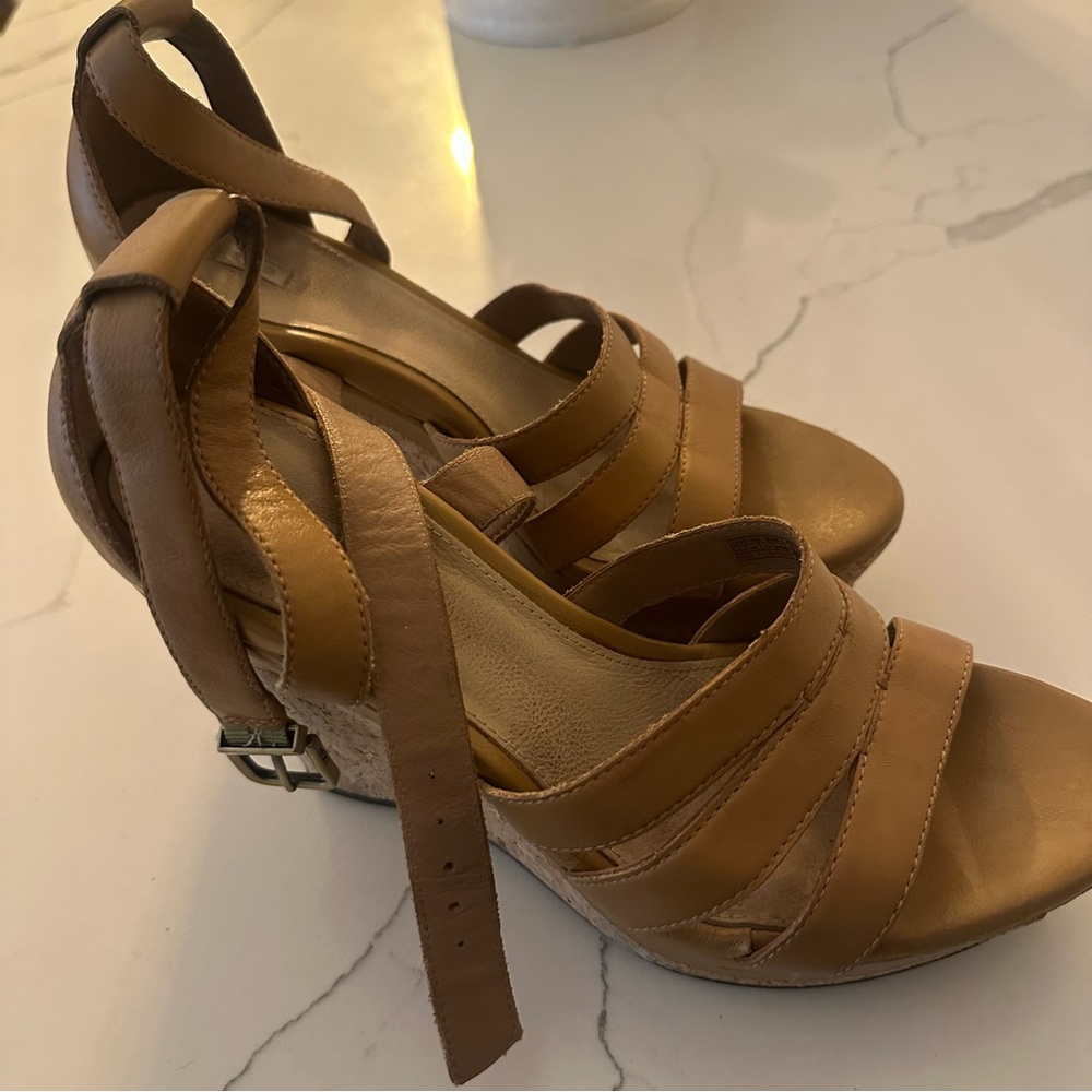Womens UGG Platform Shoes